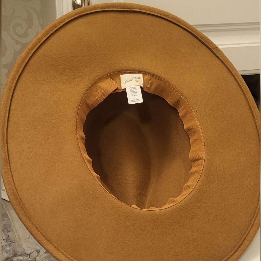 Universal Thread Tan Wool Hat - Picture 5 of 6